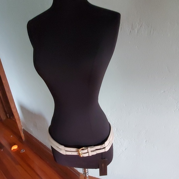 BCBGMAXAZRIA belt main image 4